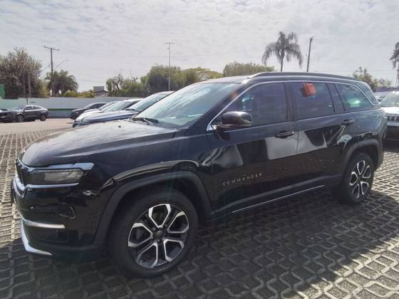 JEEP COMMANDER 1.3 T270 TURBO FLEX LIMITED AT6 JEEP COMMANDER 1.3 T270 TURBO FLEX LIMITED AT6